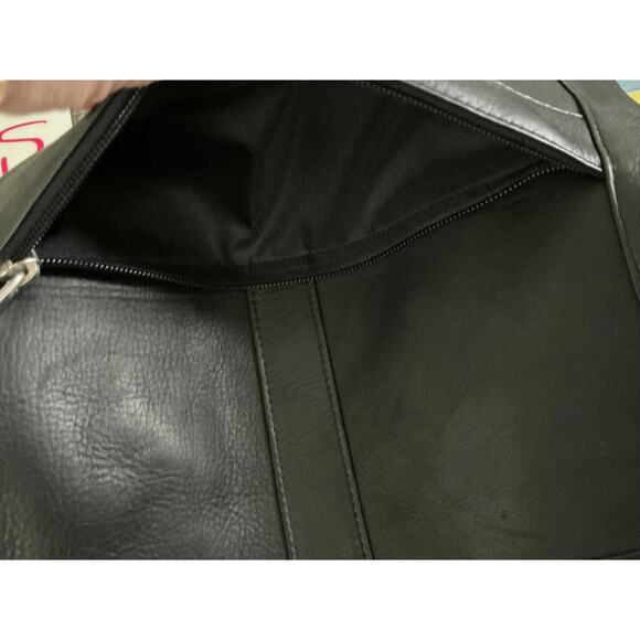 Le Donne Leather Simple Flap Over Crossbody Bag Black - Picture 2 of 16